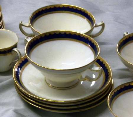 H1831 Footed Cream Soup Bowl & Saucer Set