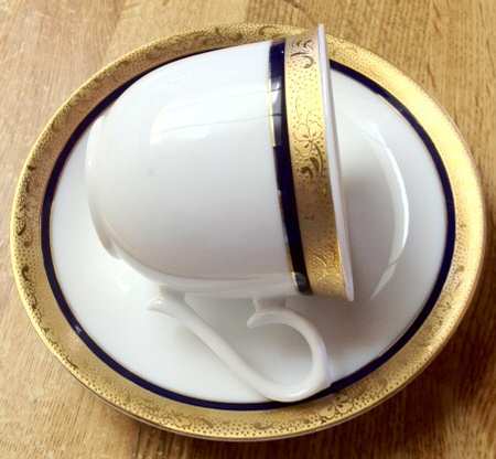 M4P1 Flat Cup & Saucer Set
