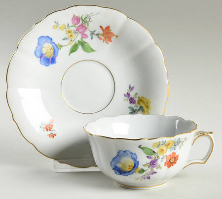 MSS197 Flat Cup & Saucer Set