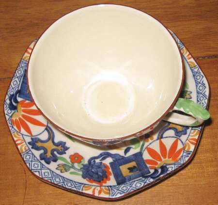 Regent Flat Cup & Saucer Set