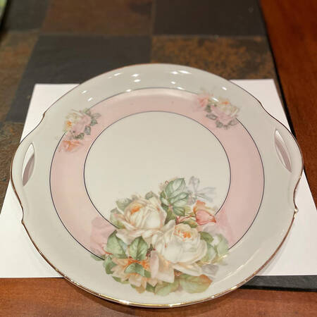 MOS38 Handled Cake Plate