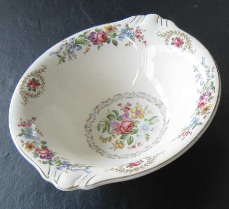 MEK326 9" Round Vegetable Bowl
