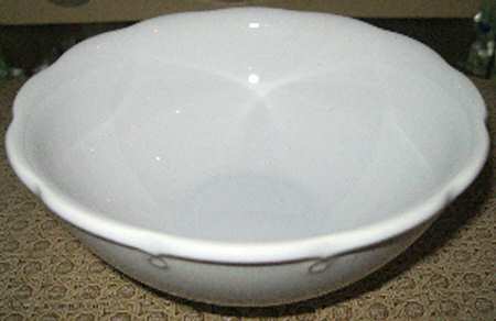 Victoria White 11" Large Salad Serving Bowl