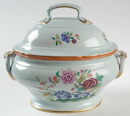 MOT60 Oval Tureen & Lid