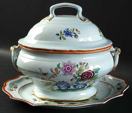 MOT60 Oval Tureen & Lid with Underplate