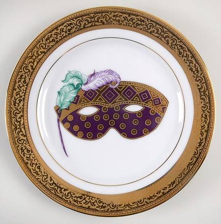 Magnificence Mask Salad Plate