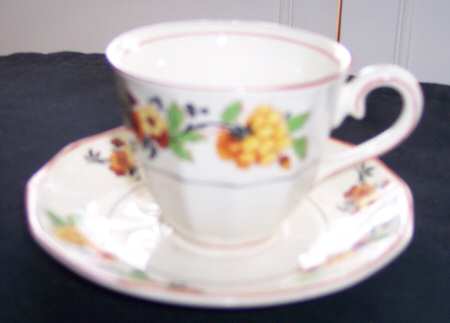 Sandon Flat Cup & Saucer Set
