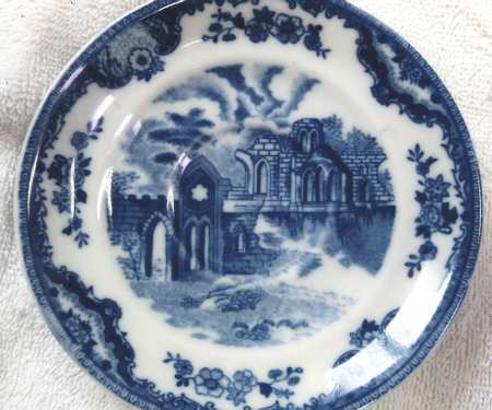 MAR14 Dinner Plate