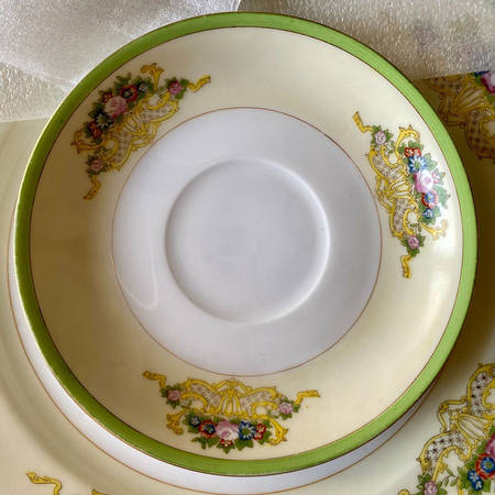 Green Saucer