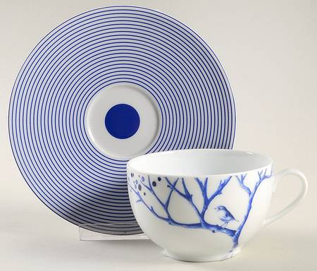 Echappee Belle Footed Cup & Saucer Set