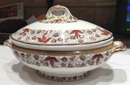 Keele Tureen &  Lid