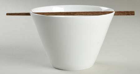 Lucerne White (Delray) Noodle Bowl & Chopsticks Set