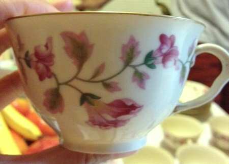 7006 Footed Cup