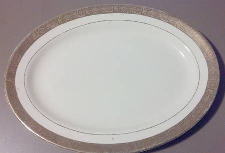 733b 12" Oval Serving Platter