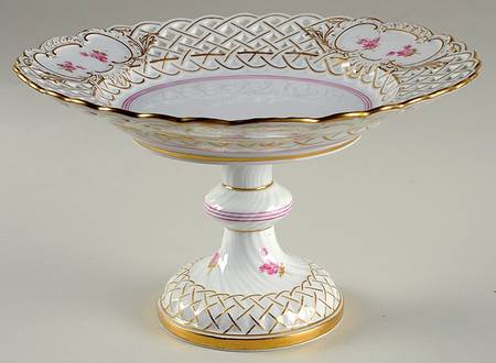 MSS213 Round Compote (Height X Width)