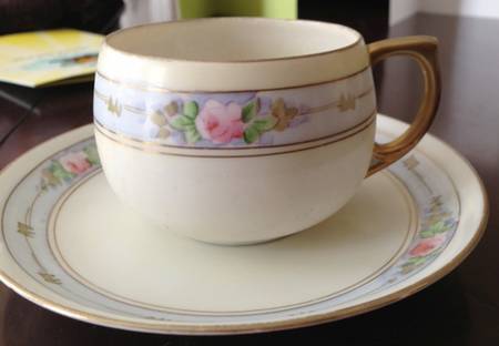 MEI1211 Flat Cup & Saucer Set