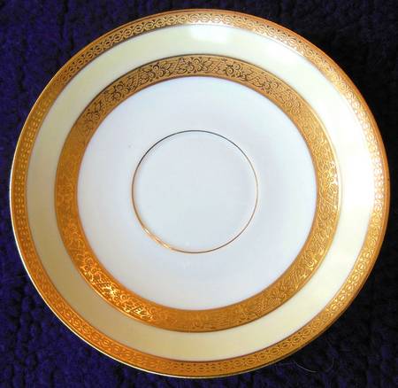MCY36 Saucer
