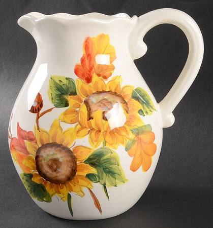 Sunflower Bunch 88 Oz Pitcher