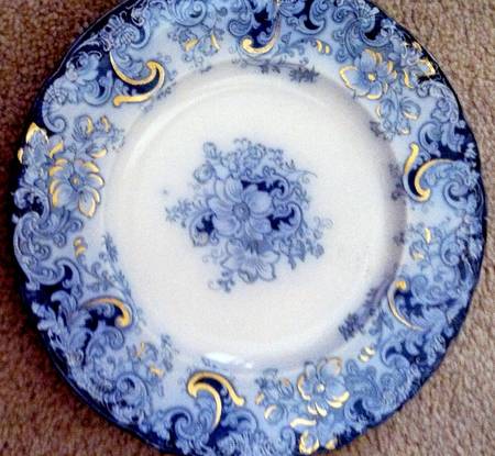 Ormonde  Flow Blue (Gold Accents) Dinner Plate