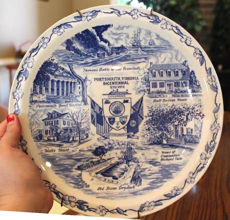 Portsmouth Va Bicentennial Blue by Metlox - Poppytrail - Vernon