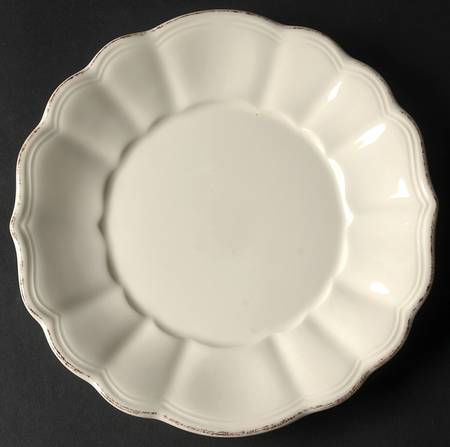Catarina de Braganca White Salad/Dessert Plate