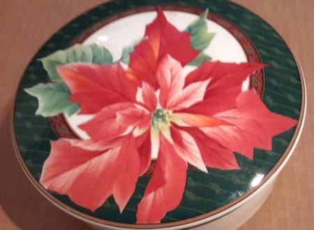 Holiday Fleur Lid for Candy Box