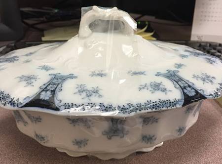 Diana Blue Sauce Boat & Lid