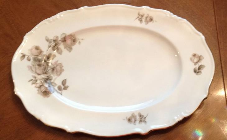 MEM17 15" Oval Serving Platter