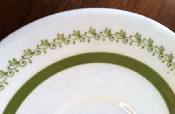 Olivene Saucer