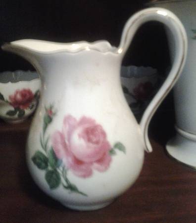 1648 Creamer