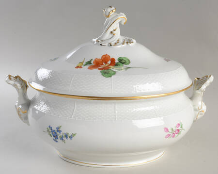 MSS231 Oval Covered Vegetable