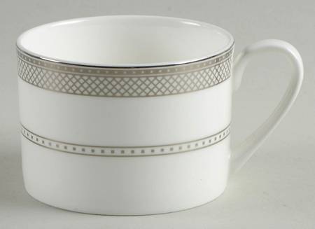 Layton Flat Cup