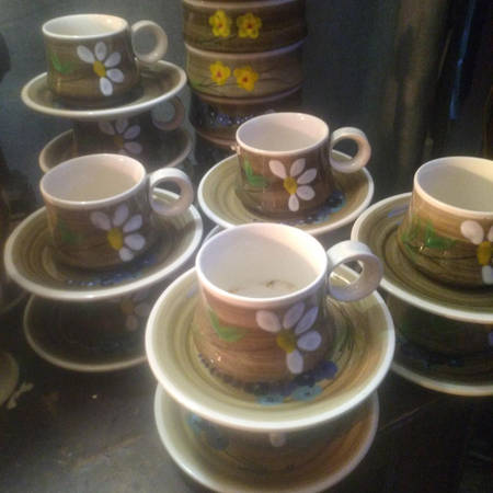 MNY5 Flat Cup & Saucer Set