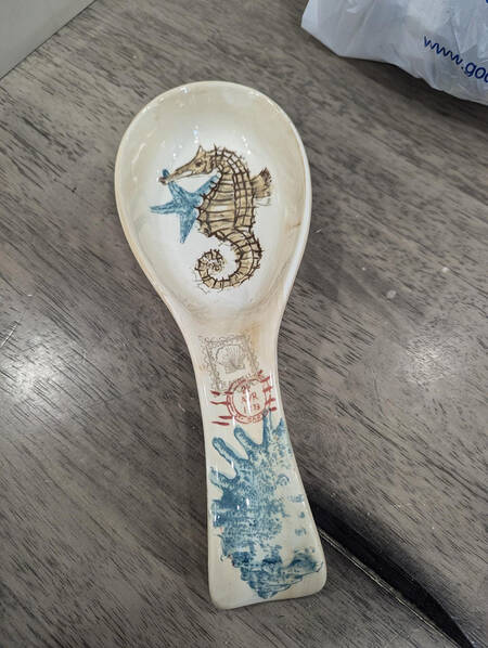 Stamp Seahorse Spoon Rest/Holder (Holds 1 Spoon)