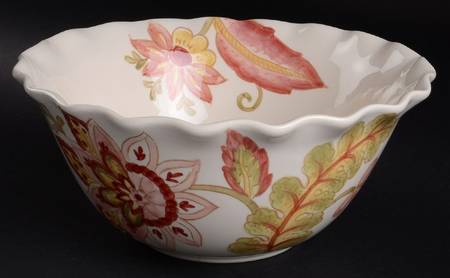 Coral Vanilla Chintz 11" Large Salad Serving Bowl
