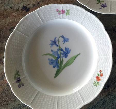 MSS235 Dinner Plate