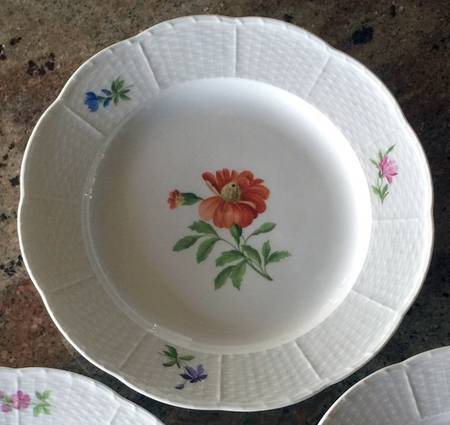 MSS235 Dinner Plate