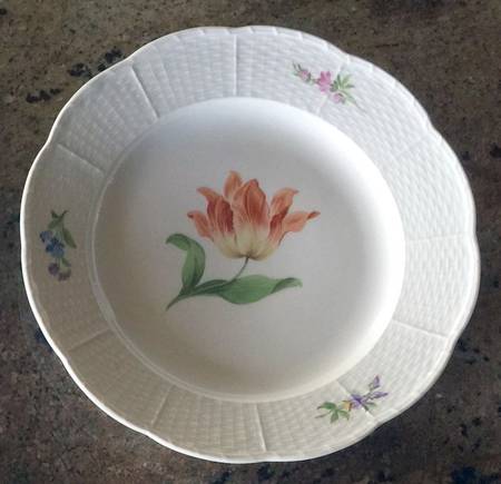 MSS235 Dinner Plate