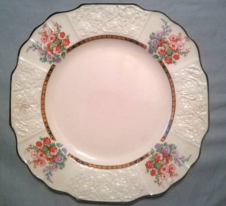 F3395 Dinner Plate