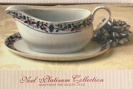 Noel Platinum Gravy Boat & Underplate