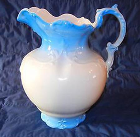 MLR11 Pitcher