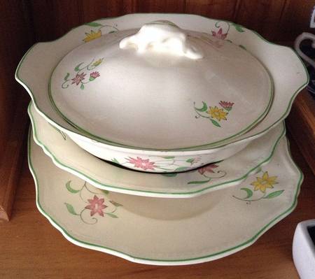 MEA421 Round Covered Vegetable
