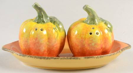 Pumpkin Flower Figural Salt & Pepper Tray Set