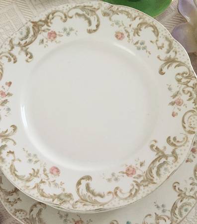 MAD283 Salad Plate