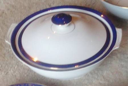 MEA435 Round Covered Vegetable