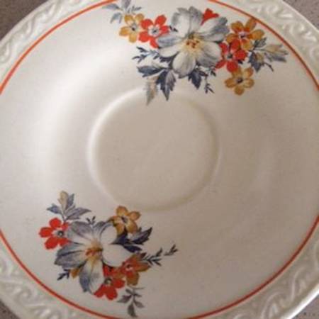 MEK348 Saucer