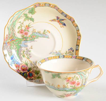 Astor Flat Cup & Saucer Set
