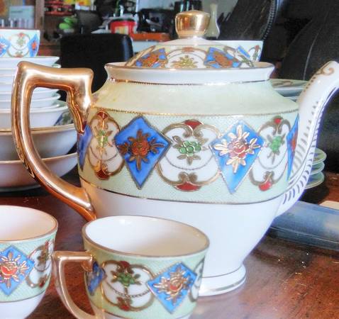 MPC42 Teapot & Lid