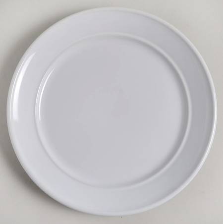Amelia Arctic White Salad Plate