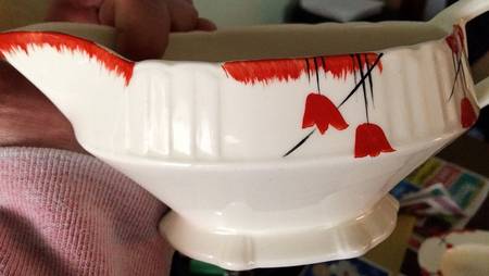 HW631 Red Gravy Boat